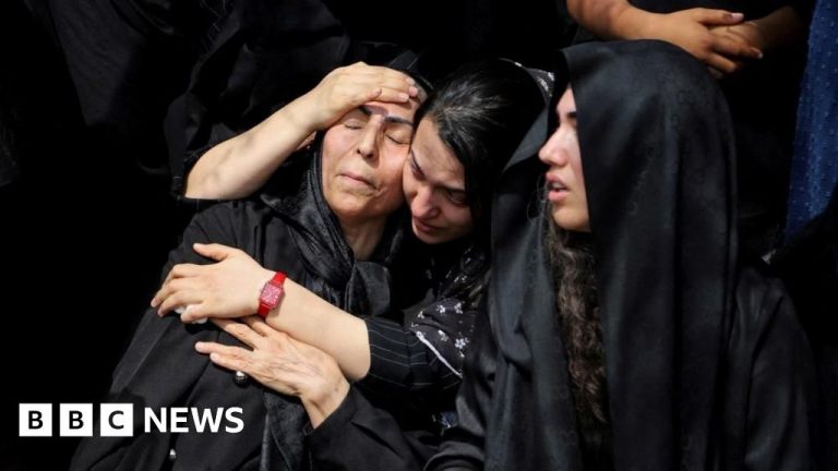 https___www_bbc_com_news_articles_cwy248