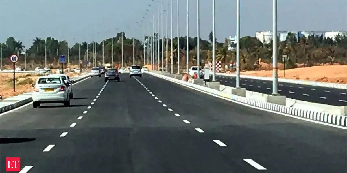 India Opens Door to Sovereign Funds for Direct Road Project Bidding