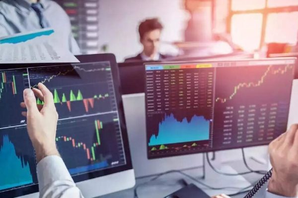 5 Stocks with Rising Market Outlook and Up to 27% Upside Potential
