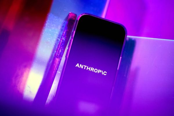 AI Researchers Call for Global Pause Amid Concerns Over Unintended Consequences