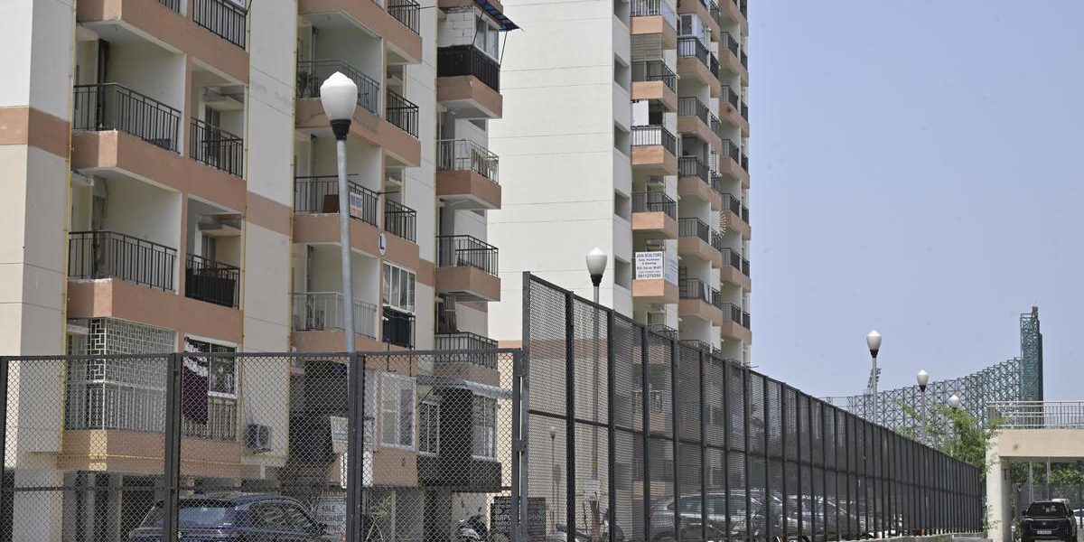 In DDA's mixed-income housing, class divisions run deep