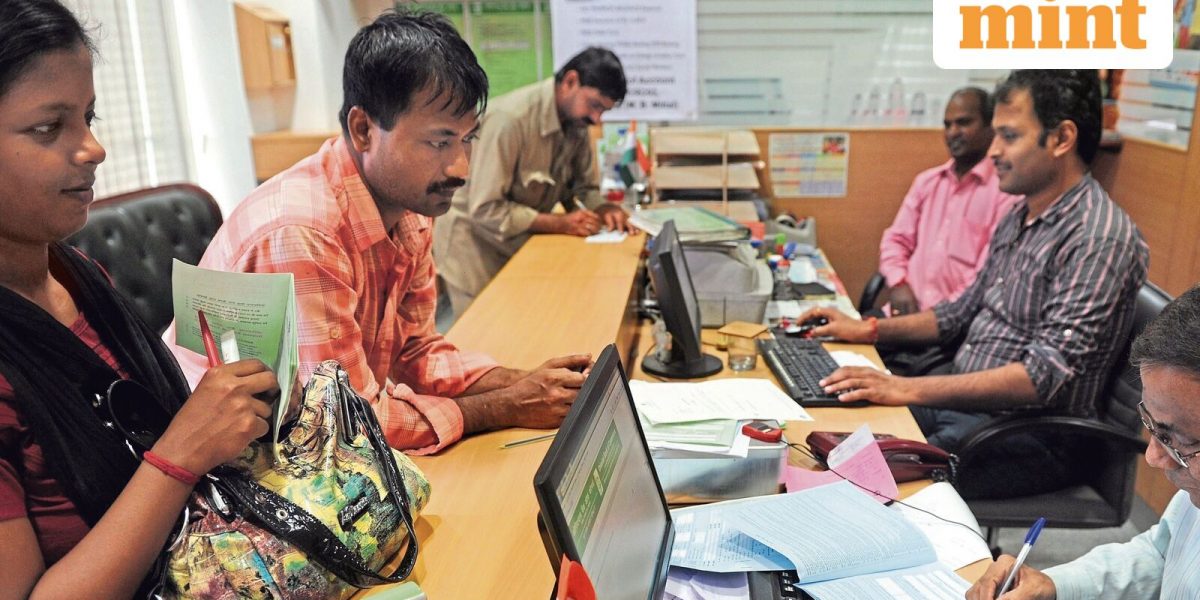 India’s Banks to Close for Four Days Next Week as Summer Holidays Begin