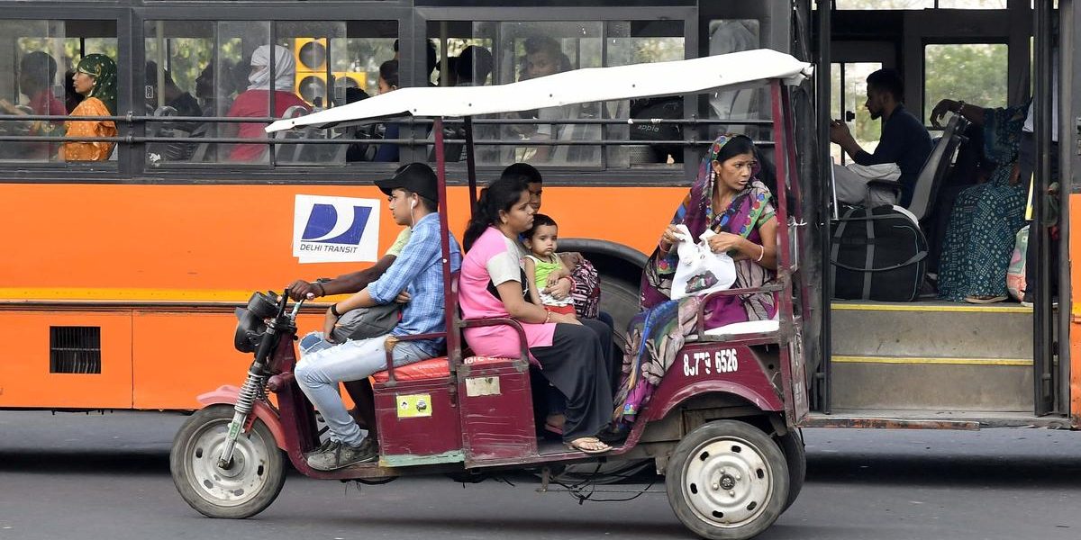 Indian Government Bans Apps Used to Control e-Rickshaw Batteries Amid Extortion Incidents
