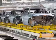 Auto Companies Struggle to Monetize Software Services After Complimentary Term Ends