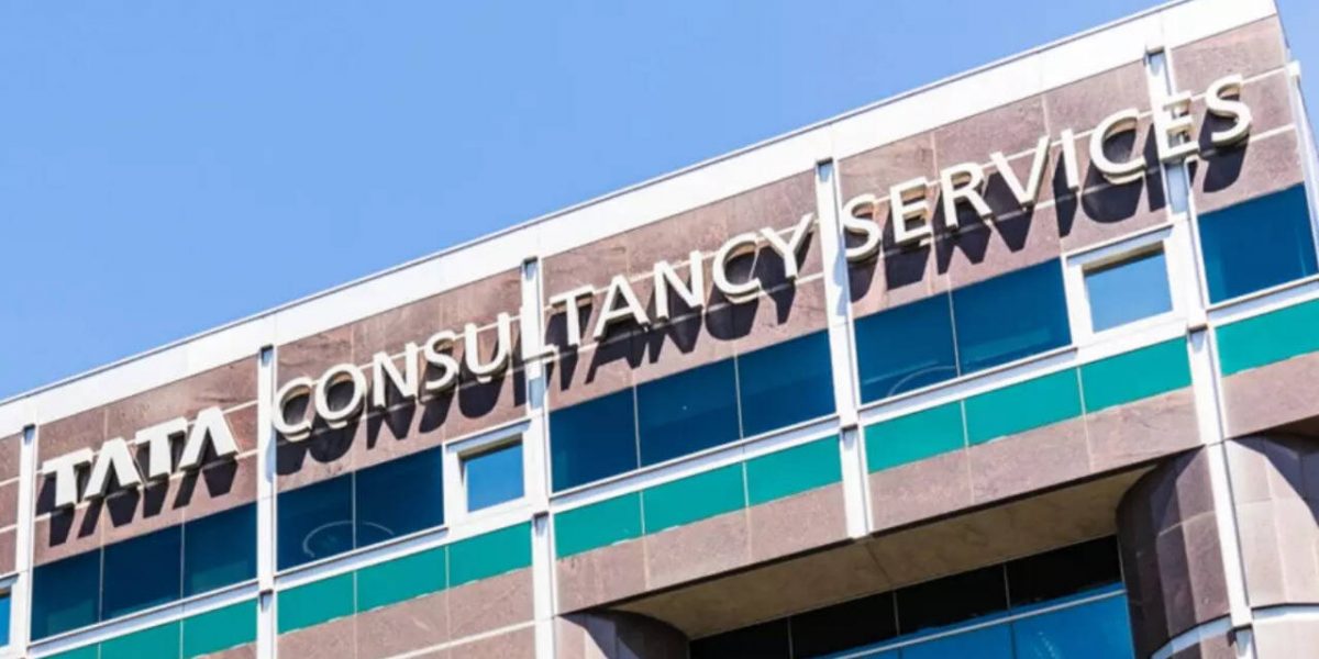 TCS Sees Revenue Growth Amid Cautious Demand, Expands Workforce