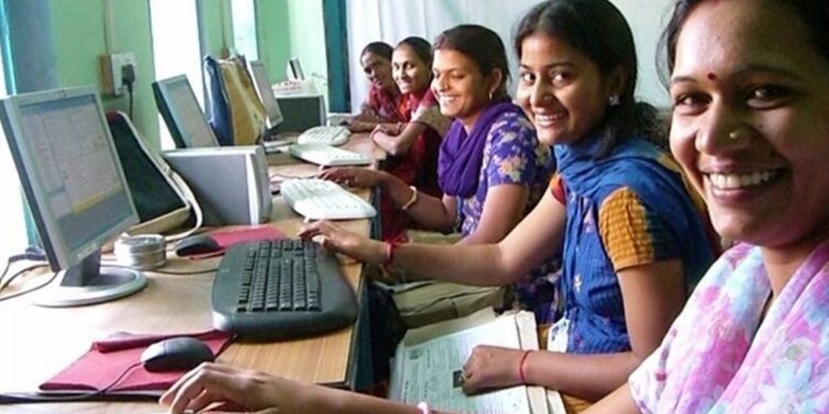 Big Cities Offer Better Salaries and Job Security for Women, Yet Gender Inequality Persists