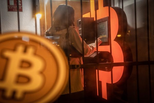 Bitcoin Sees Biggest Weekly Gain in Three Years Amid $80,000 Rally