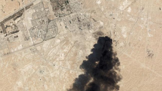 Oil Price Volatility: The Growing Risk to Saudi Export Stability