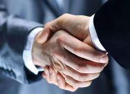 Brookfield in Talks to Buy PGP Glass from Blackstone for Up to $1.5 Billion