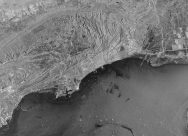 Standard Chartered Warns Hormuz Oil Flows Are Far From Normal