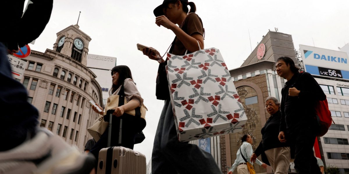 Japan’s Core Inflation Surpasses BOJ Target, Fueling Near-Term Rate Hike Speculation